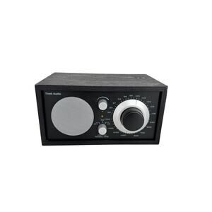 Tivoli Audio Model One Henry Kloss radio AM/FM black silver retro style